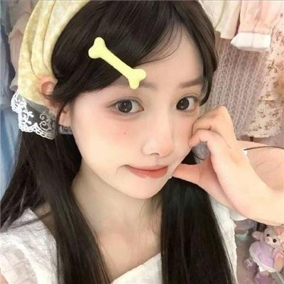 女性枷锁